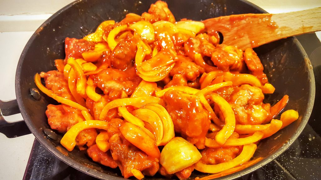 General Tso kylling stirfry; General Tso Kylling opskrift