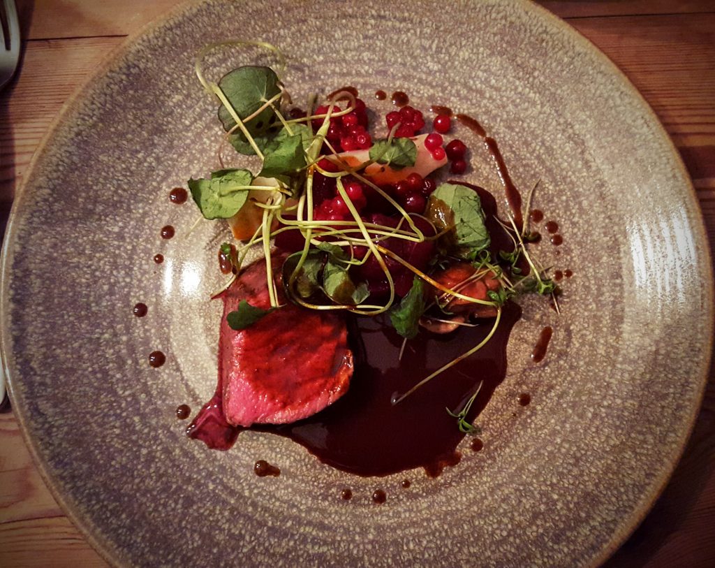 KALVESTEG I NYE KLÆDER; Smag På Byen Aarhus 2016 ved Restaurant Skovmøllen indlæg
